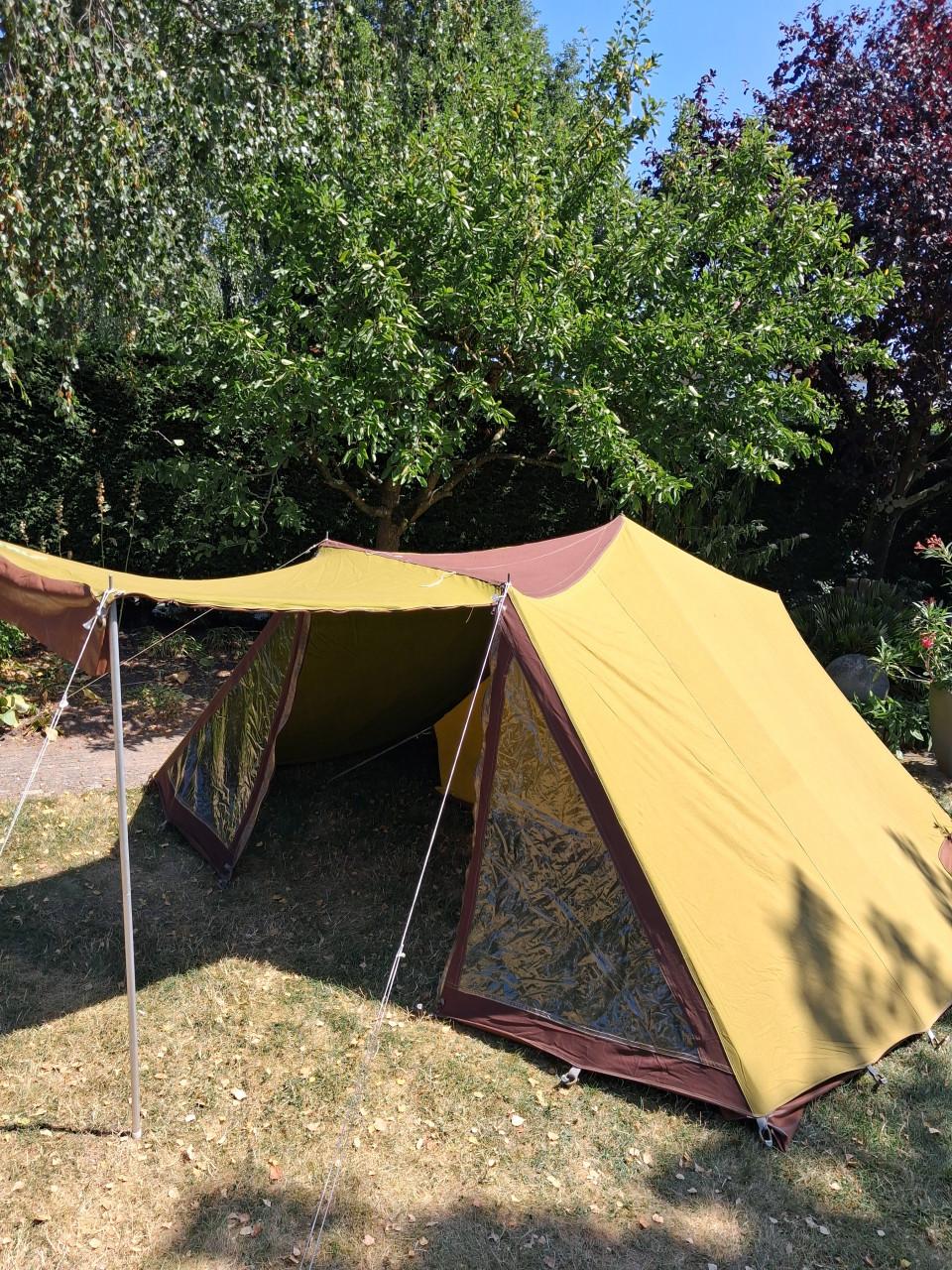Tent, retro