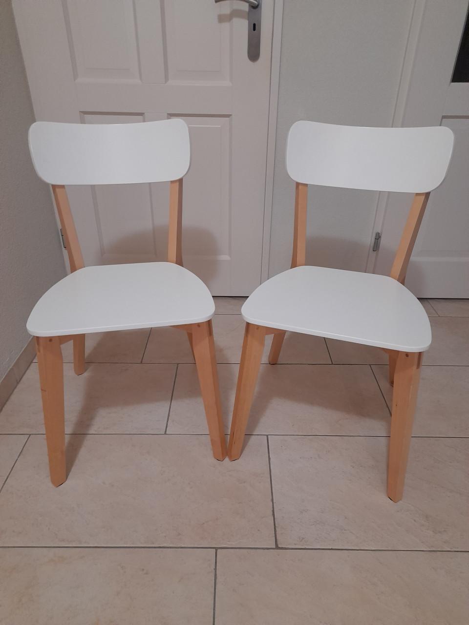 2 Leuke stoelen ( in goede staat )