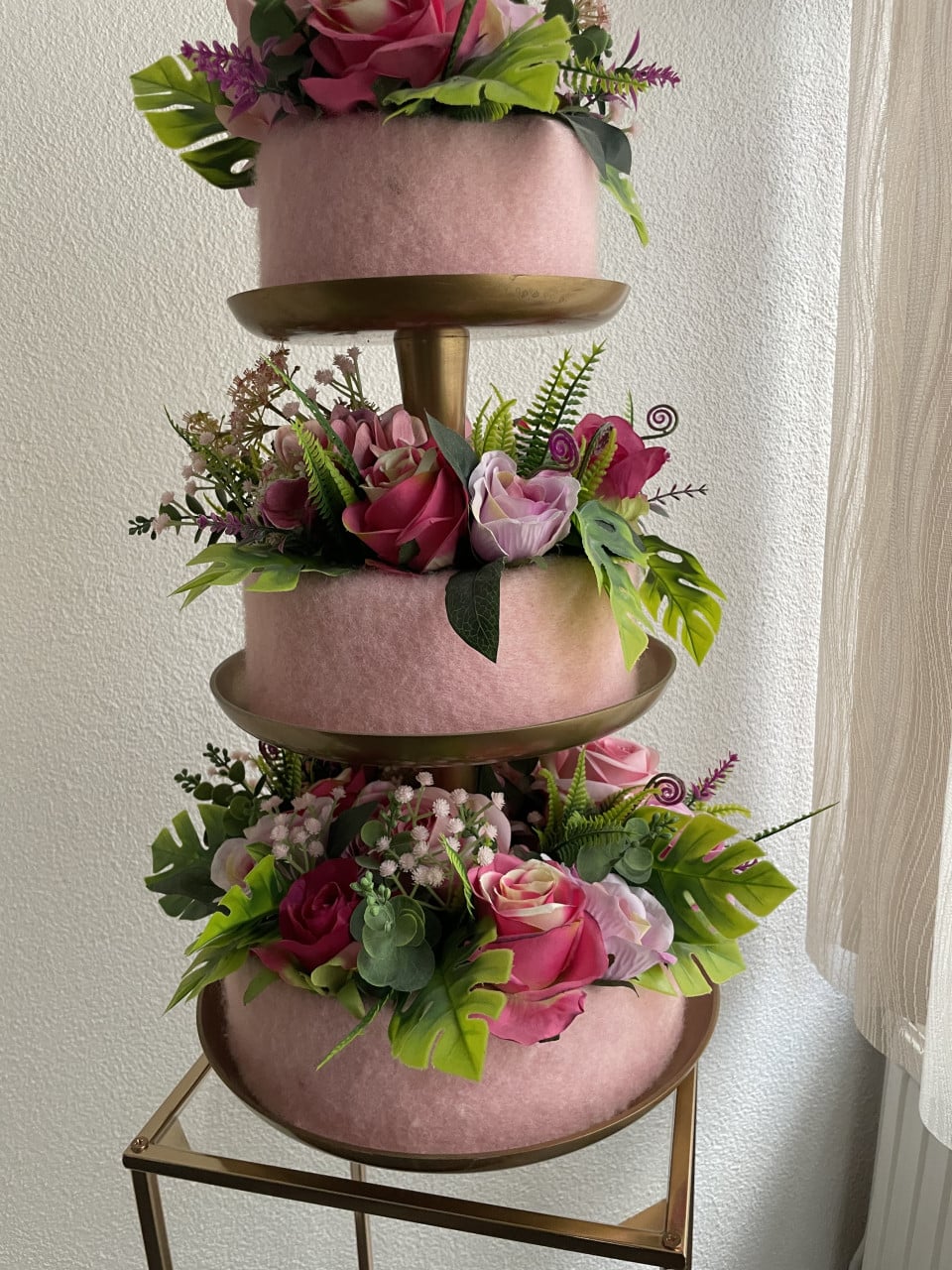 Prachtig Bloemstuk met Kunstbloemen - Roze tinten