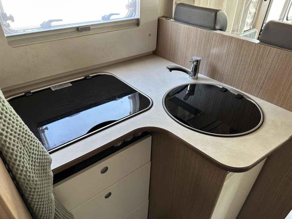 Carado Onbekend i449 emotion integraal *dakairco*trekhaak*fietsendrager*tru