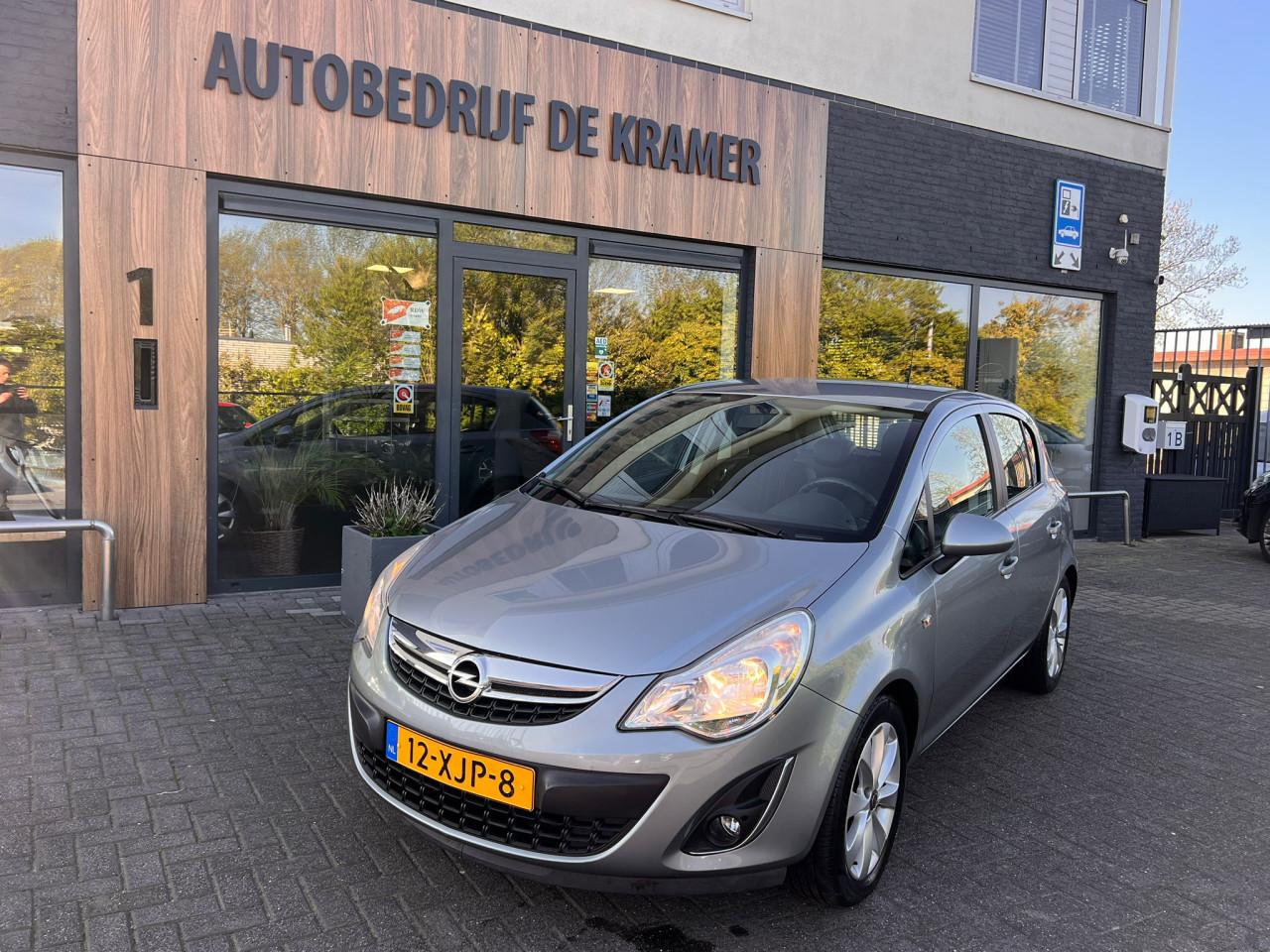 Opel Corsa 1.2-16V Anniversary Edition