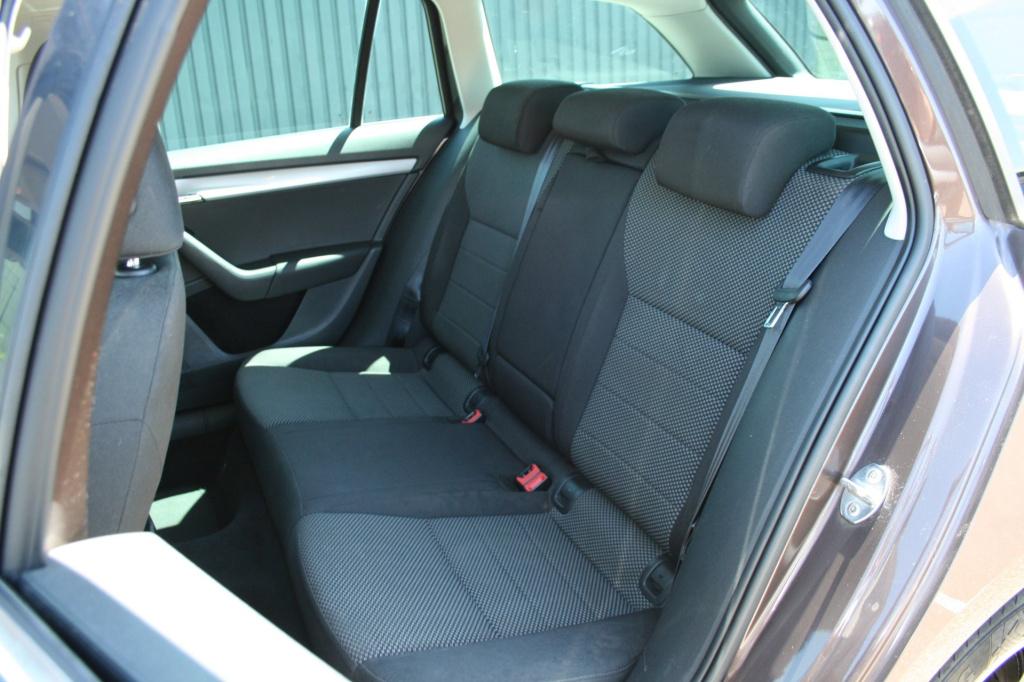 Skoda Octavia combi 1.6 tdi greentech ambition