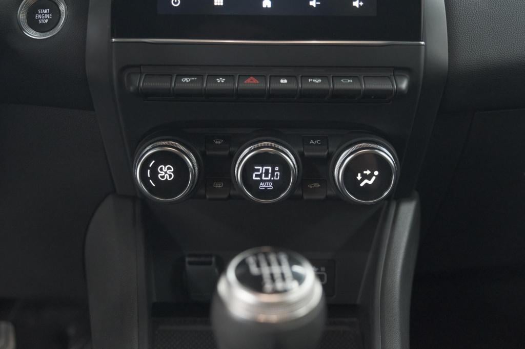 Renault Captur tce 90 techno | 360 camera | 9.3 inch grootscherm | apple ca