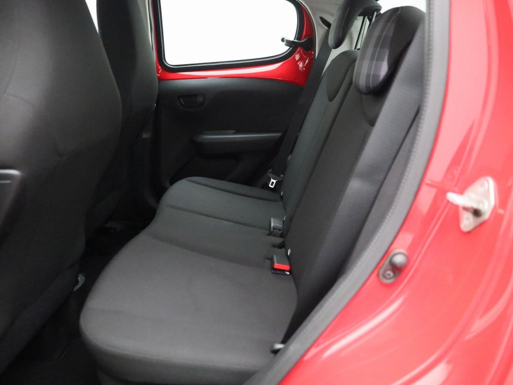 Peugeot 108 1.0 e-vti active | automaat | airco | elektrische ramen | mistl