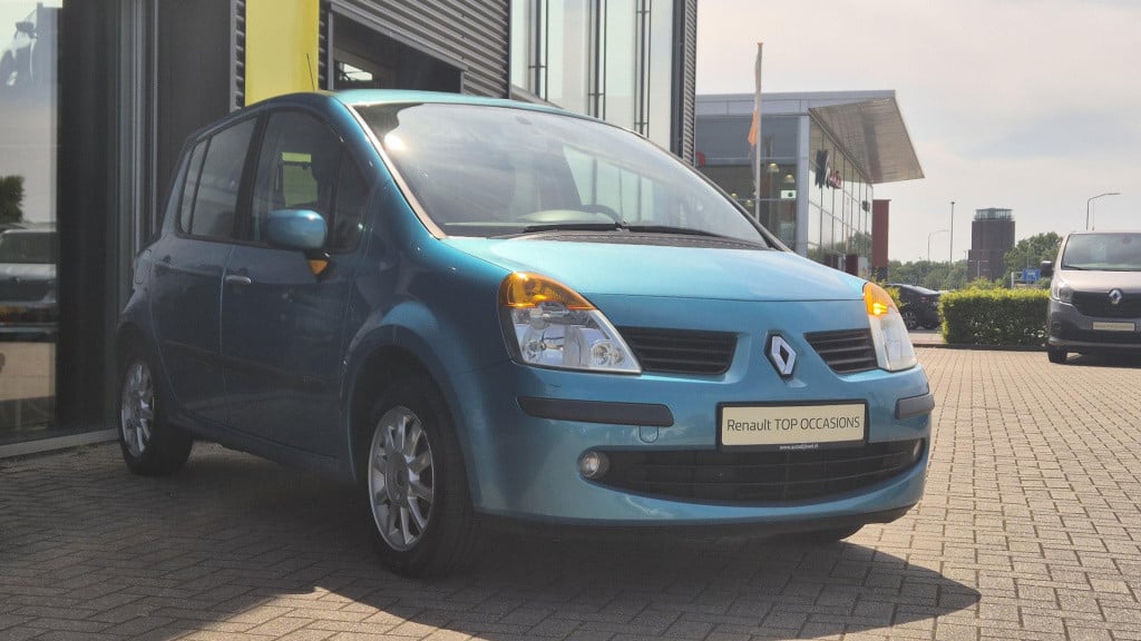 Renault Modus 1.2-16v dynamique comfort airco, cruise control, trekhaak