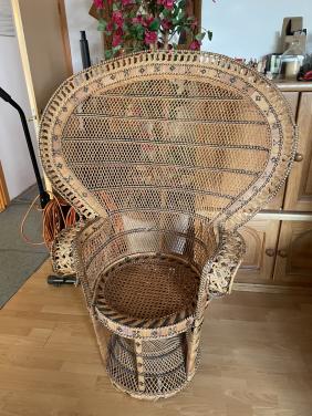 Rotan Pauwenstoel