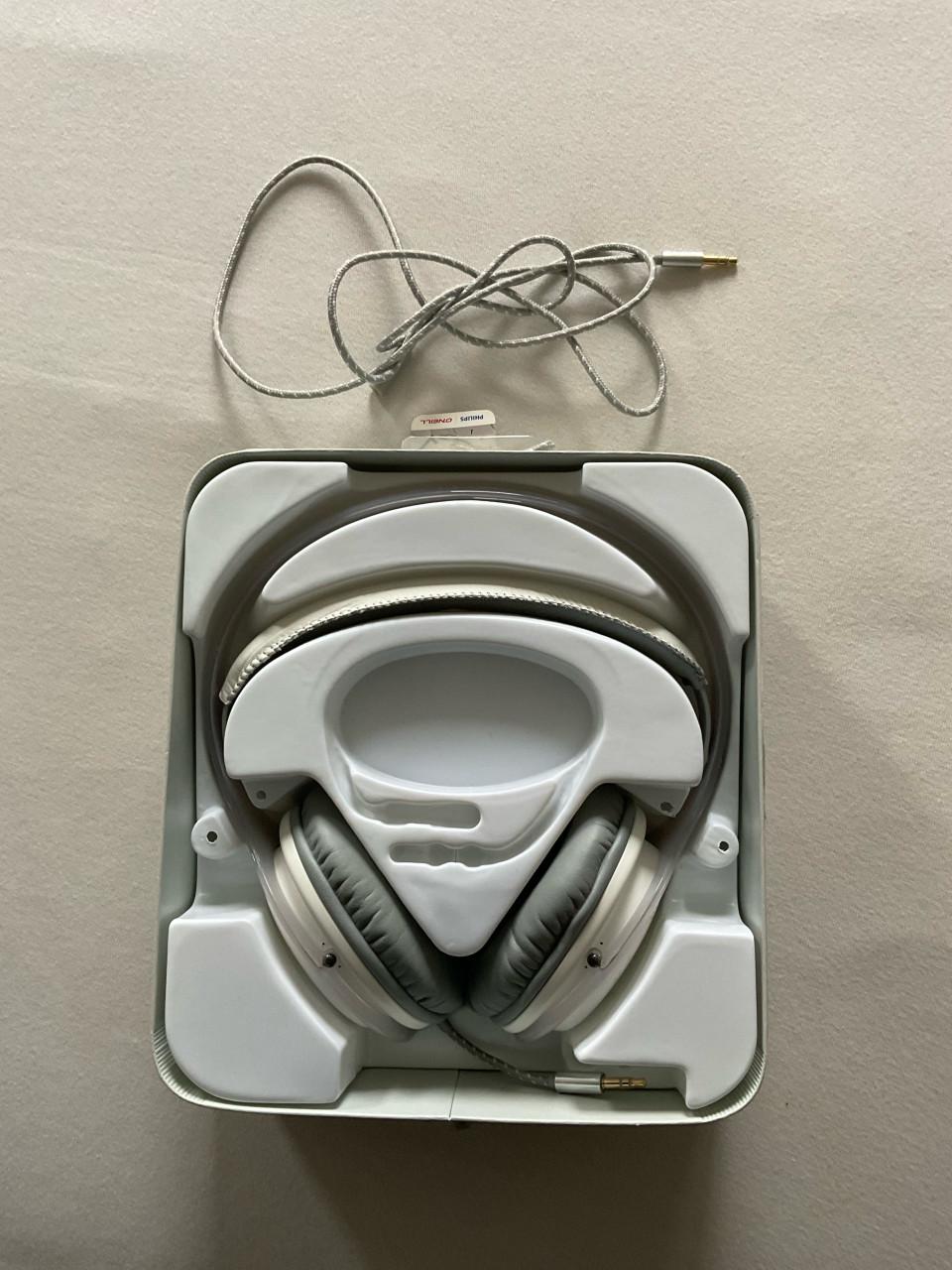 Nieuwe philips-O,Neill koptelefoon