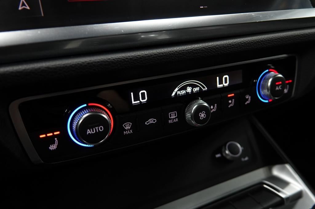 Audi Q3 40 tfsi | quattro | acc | camera | led |