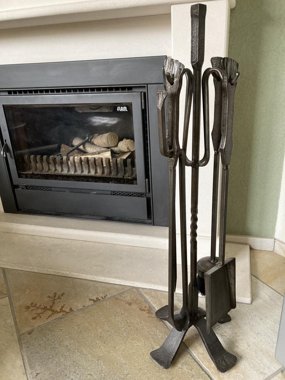 Smeedstalen haardstel