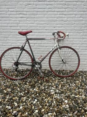 Racefiets vintage merk Giant