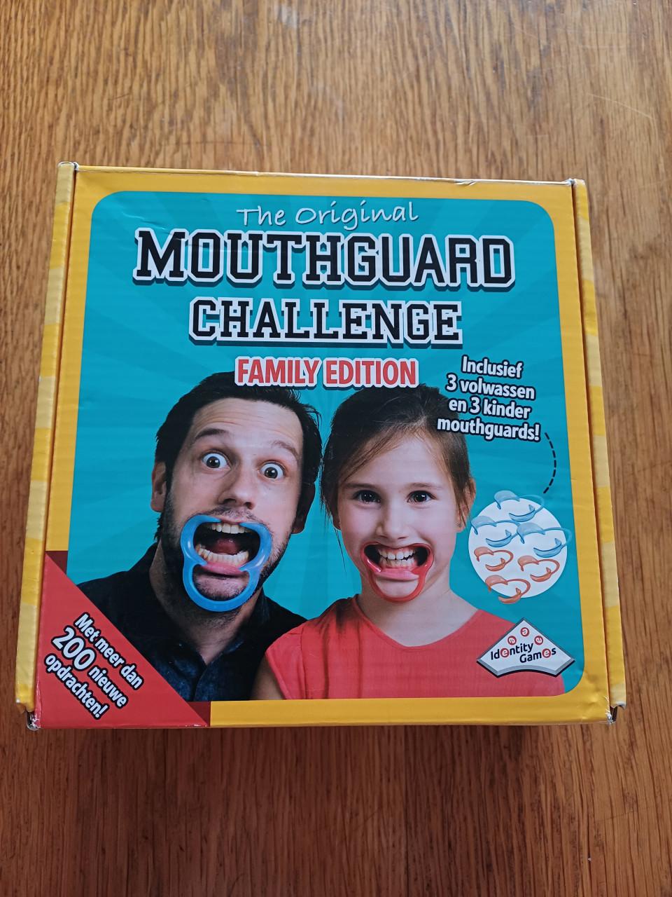Mouthguard Challenge familie editie z.g.a.n.
