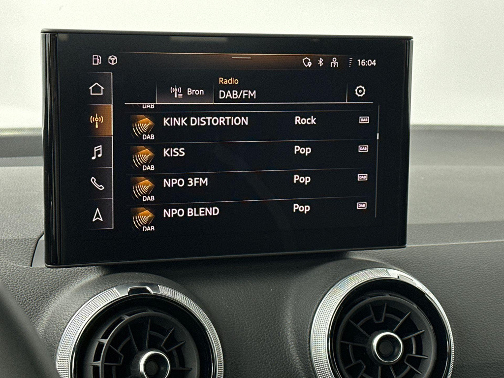 Audi Q2 advanced edition 35 tfsi 110 kw / 150 pk hatchback