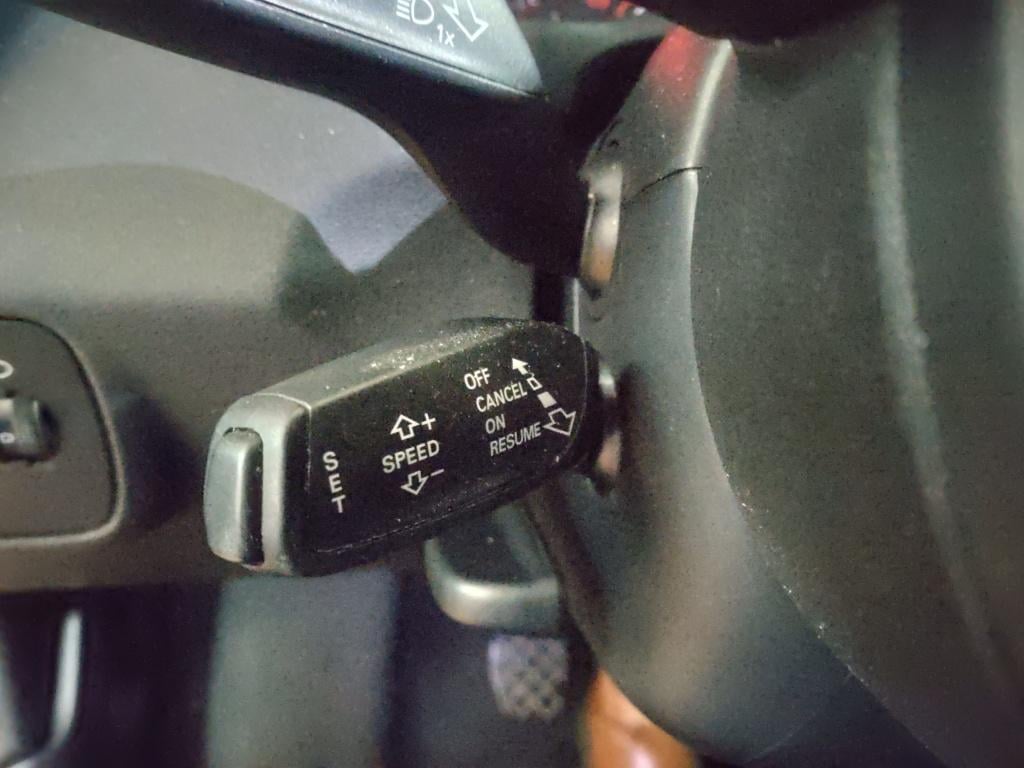 Audi A1 Sportback 1.4 tfsi attraction proline 5-drs