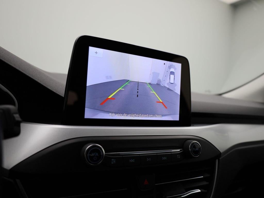 Ford Focus wagon 1.0 ecoboost hybrid trend edition business | lmv | camera 