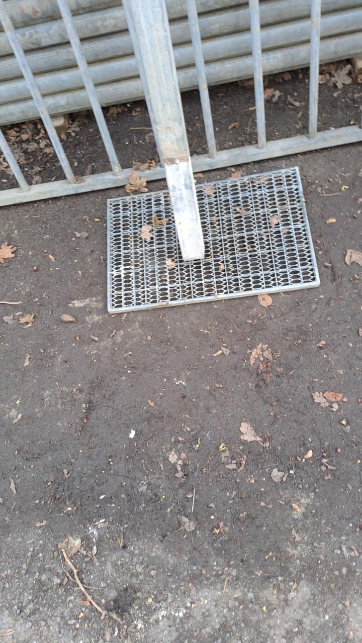 80 meter gegalvaniseerd Hekwerk 230 x 95 c.m.