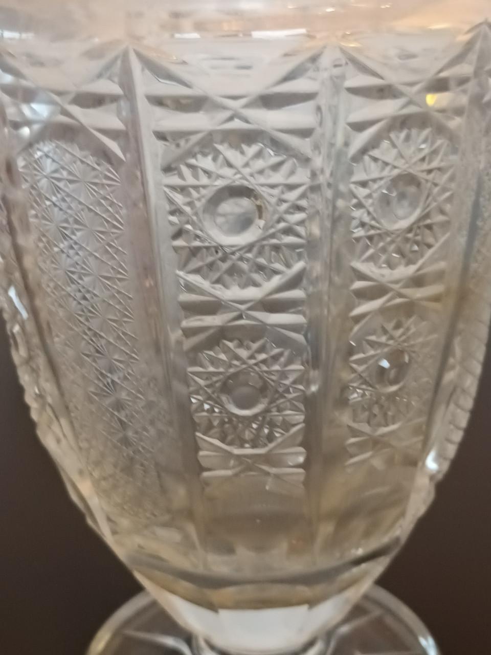 ZWARE KRISTALLEN VAAS