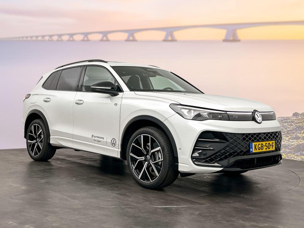Volkswagen Tiguan r-line edition plug in hybride 204 pk black style pakket