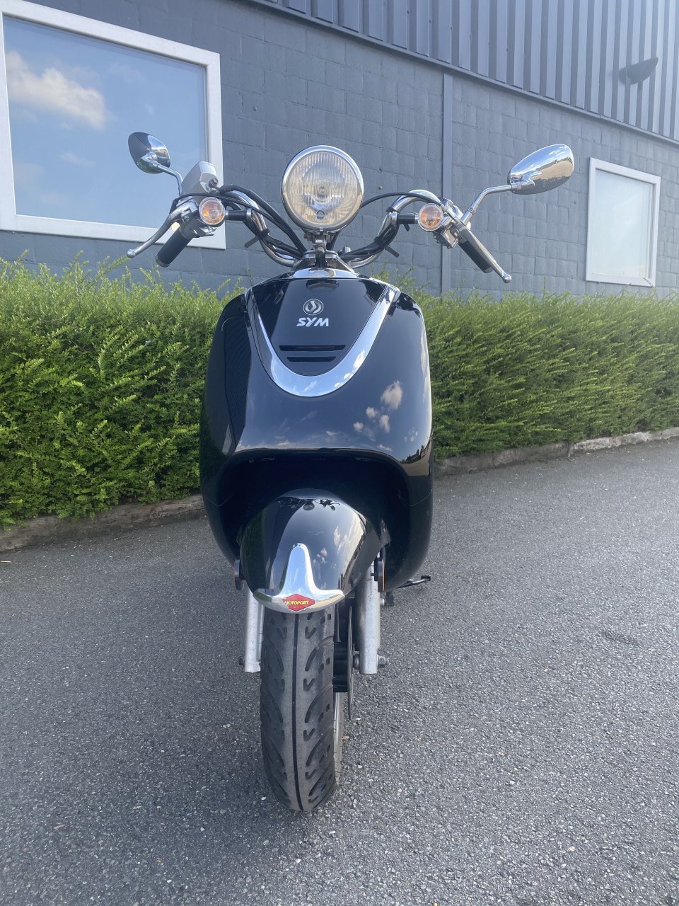 Mooie SYM allo scooter met nog geen 3000 km!