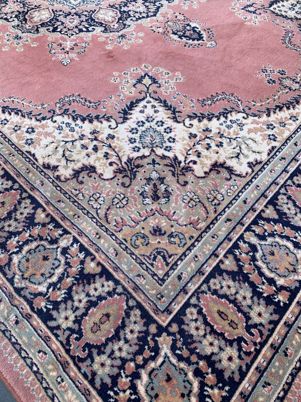 ✨Prachtig Sfeervol Oud Roze Vintage Vloerkleed van Zuiver Scheerwol ✨