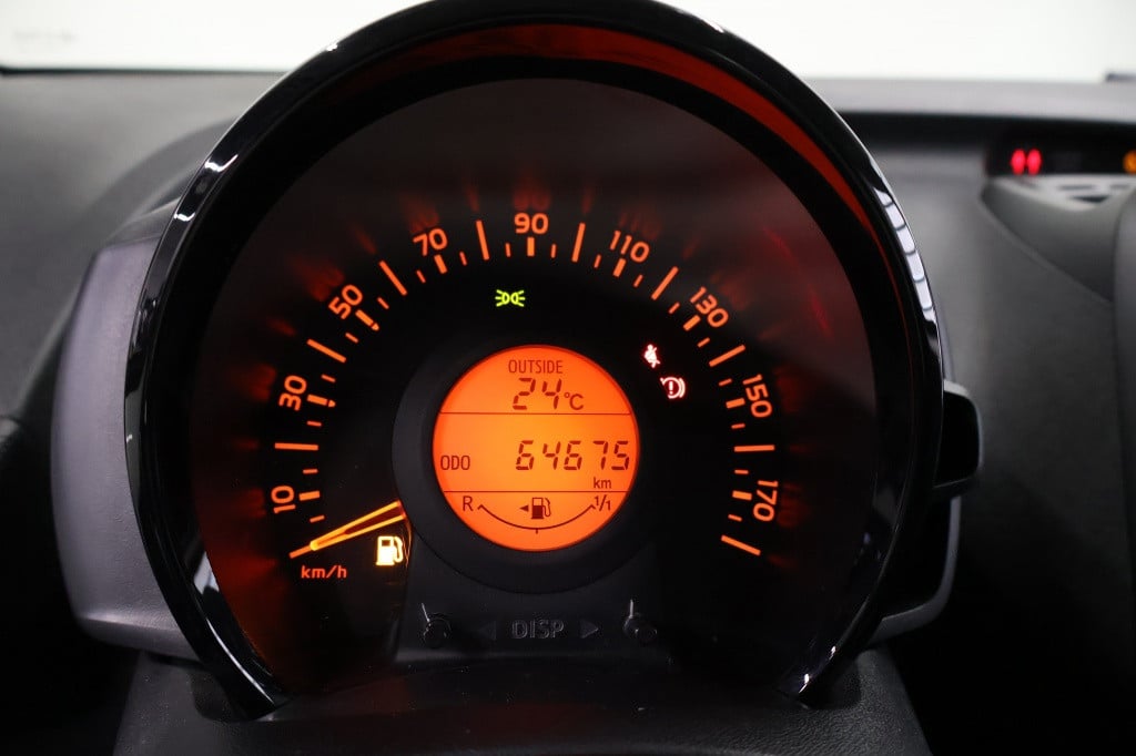 Toyota Aygo 1.0 vvt-i x-fun