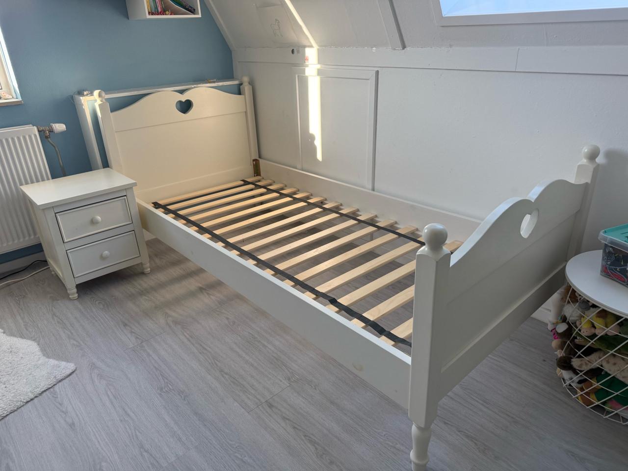 Meiden bed