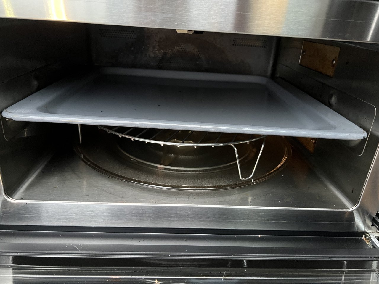 Inbouw combi Magnetron met oven 60x46 cm. BH.