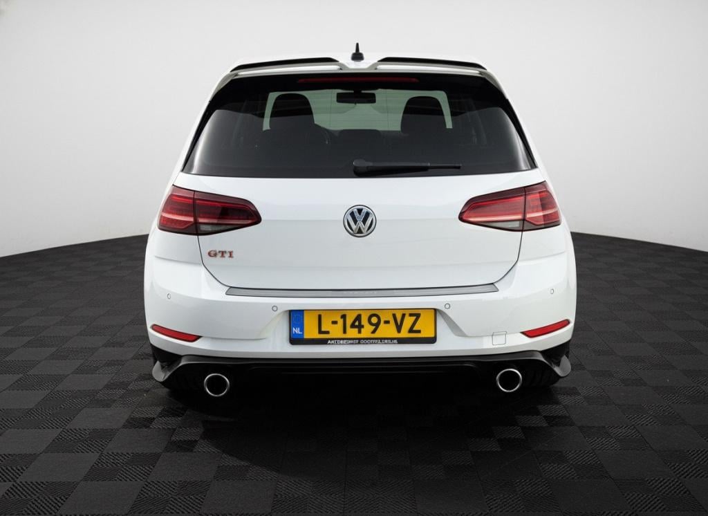 Volkswagen Golf 2.0 tsi gti tcr 5-deurs automaat 290 pk