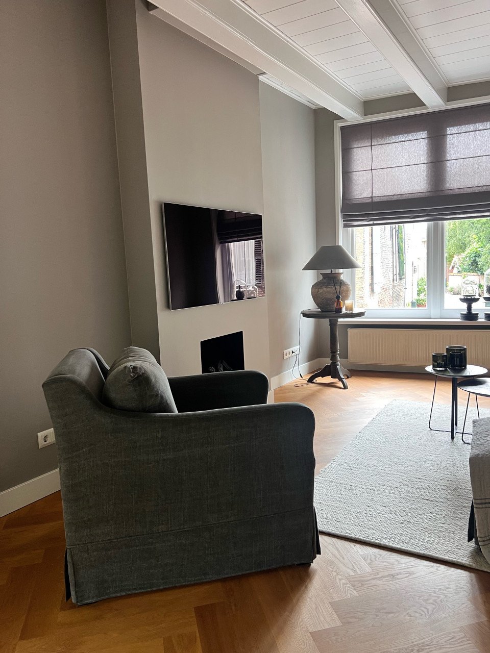 Bankstel + fauteuil + hocker