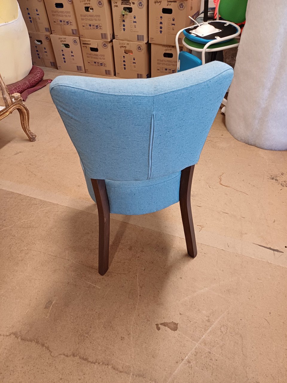 4 eetkamerstoelen in nieuwstaat