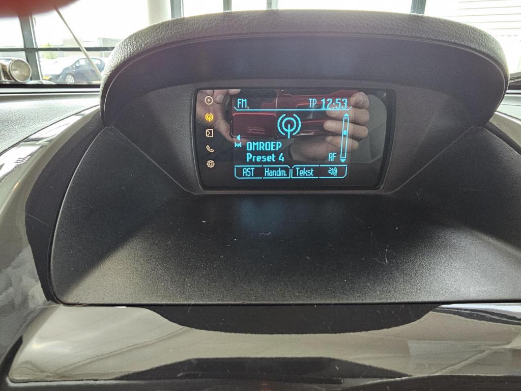 Ford Tourneo Courier 1.0 titanium