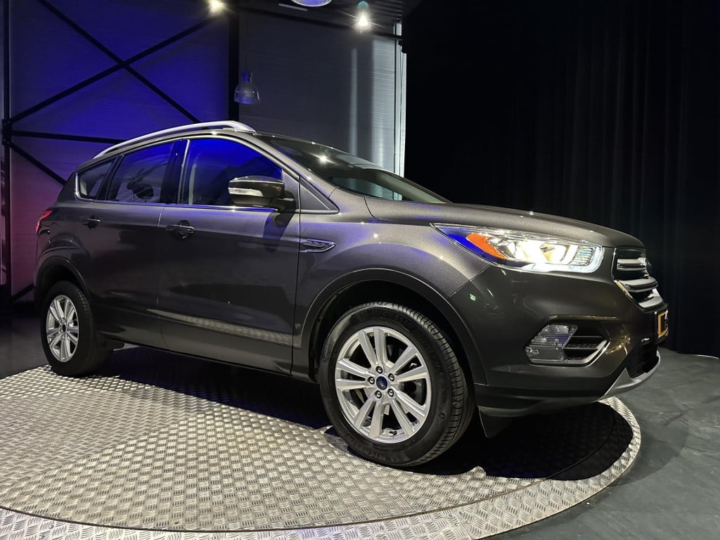 Ford Kuga 1.5 ecoboost trend ultimate *navi*trekhaak*