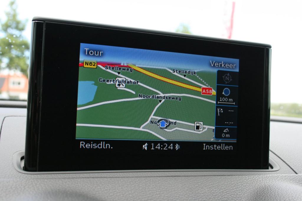 Audi A3 sportback 1.2 tfsi s-line