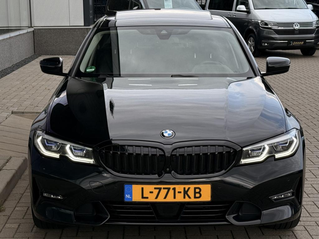 BMW 3-serie 318i business edition plus | acc | laser | leder | schuif/kante