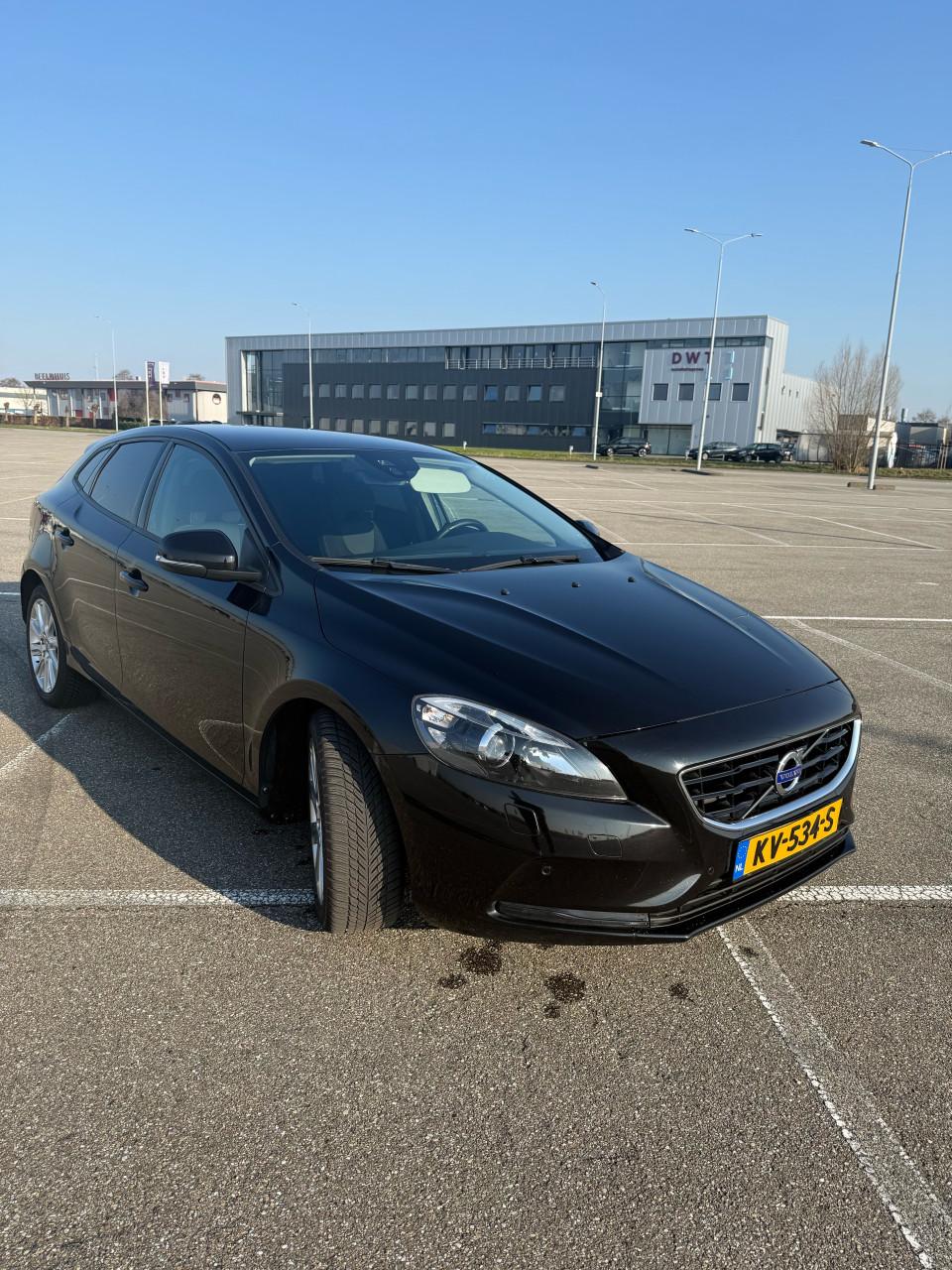 Volvo V40 2.0 D2