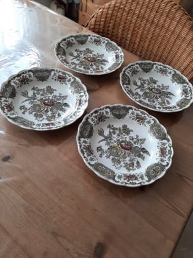 STAFFORDSHIRE ENGLAND , RIDGWAY - 4 SOEP / DIEPE BORDEN - DIA 24,5 CM