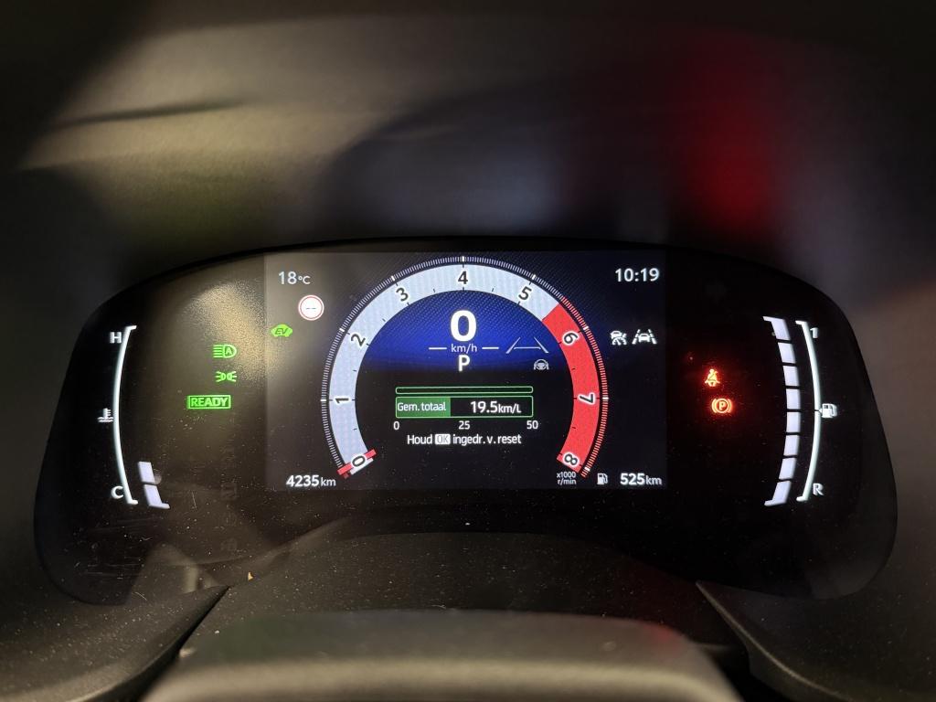 Toyota Aygo x hybrid 115 gr sport