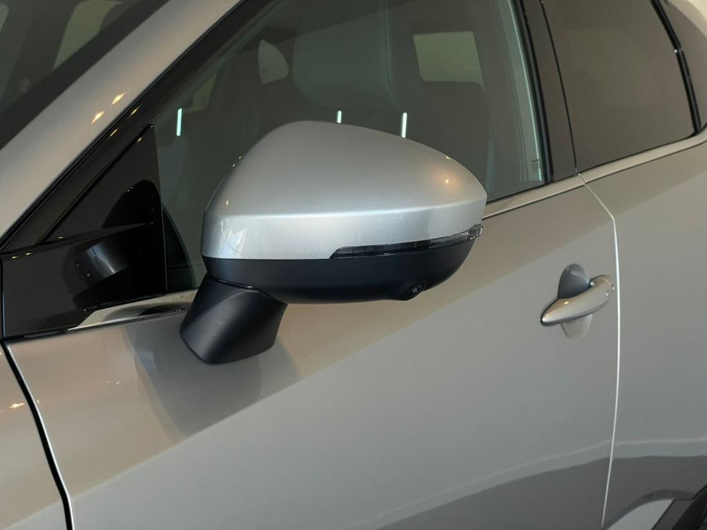 Nissan Qashqai 1.3 mhev xtronic n-connecta