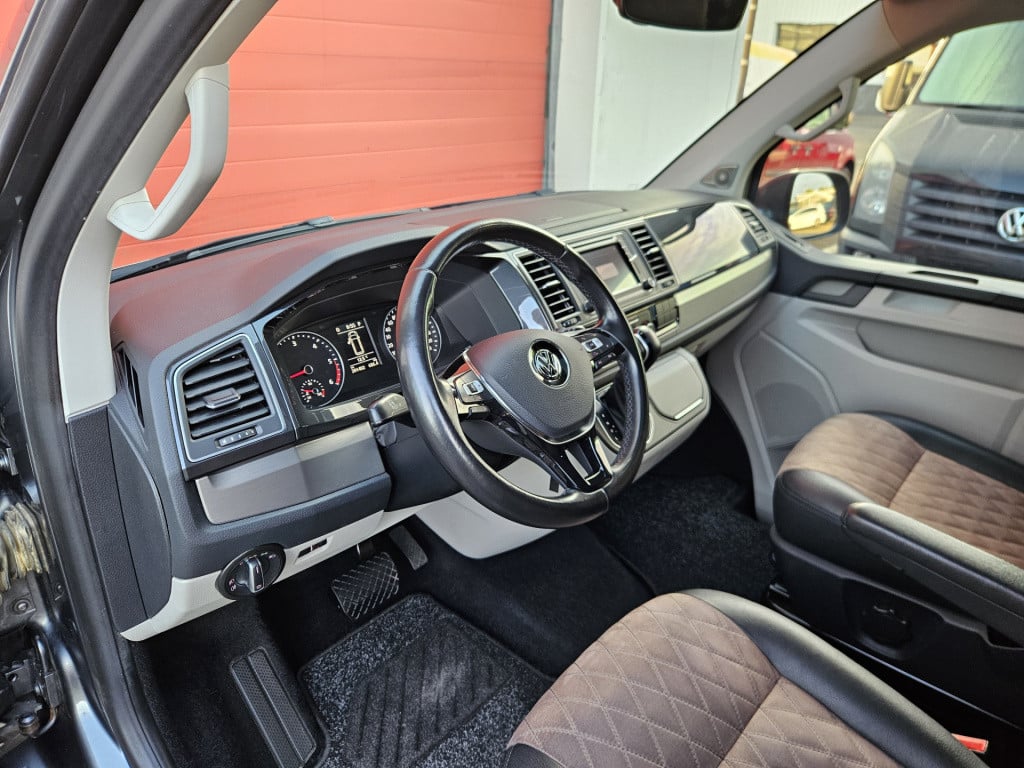 Volkswagen Transporter 2.0 tdi l2h1 dc highline | custom interior | acc