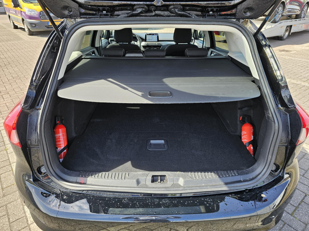 Ford Focus wagon 1.0 ecoboost titanium business