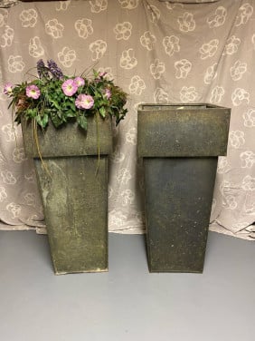 2 x hoge zinken plantenpot