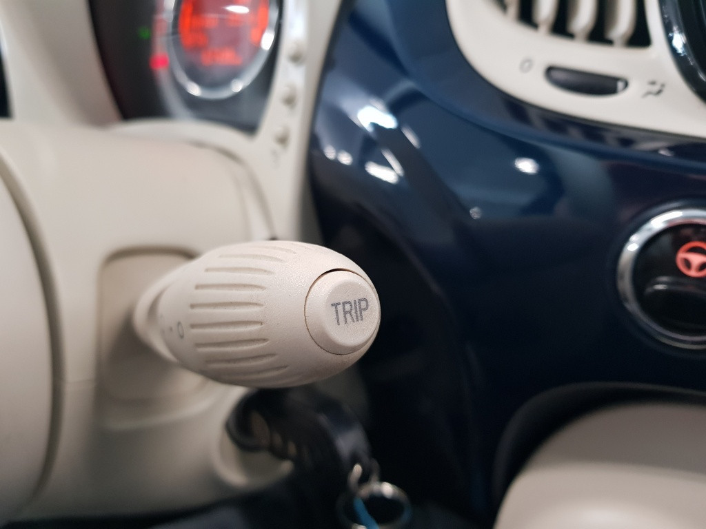 Fiat 500 hybrid lounge