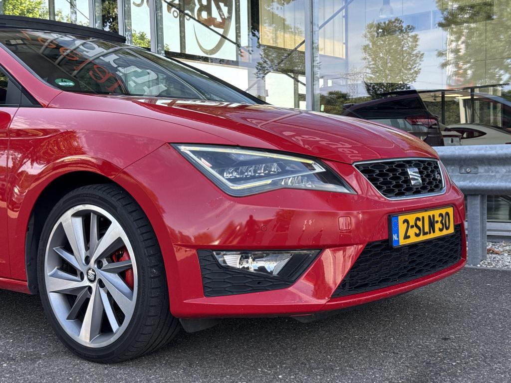 Seat Leon 1.4 tsi fr business | nl-auto | pano | navi | trekhaak | led | se