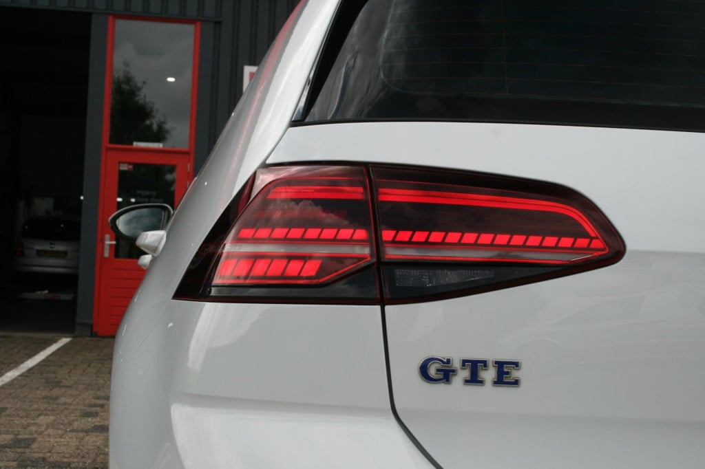 Volkswagen Golf 1.4 tsi phev gte