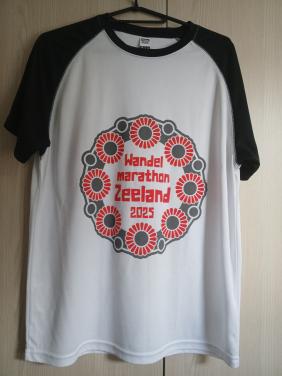 Kustmarathonshirt 2025 maat S.