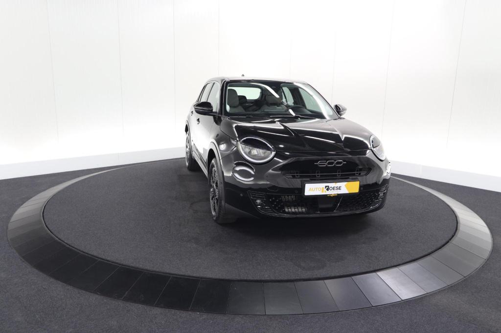 Fiat 600 1.2 hybrid 110 urban | camera | dodehoekdetectie | keyless | apple