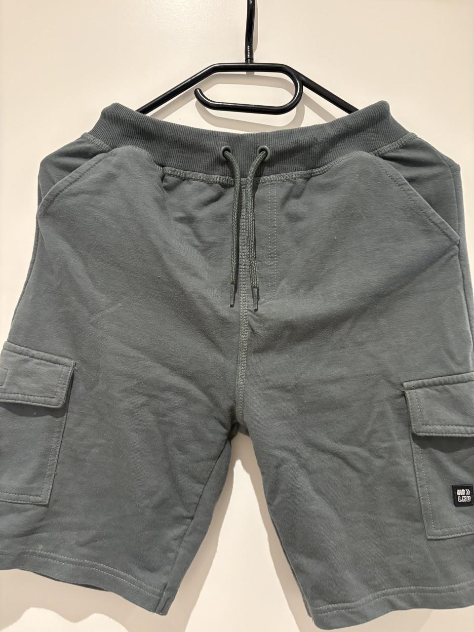 Korte broek 164/170