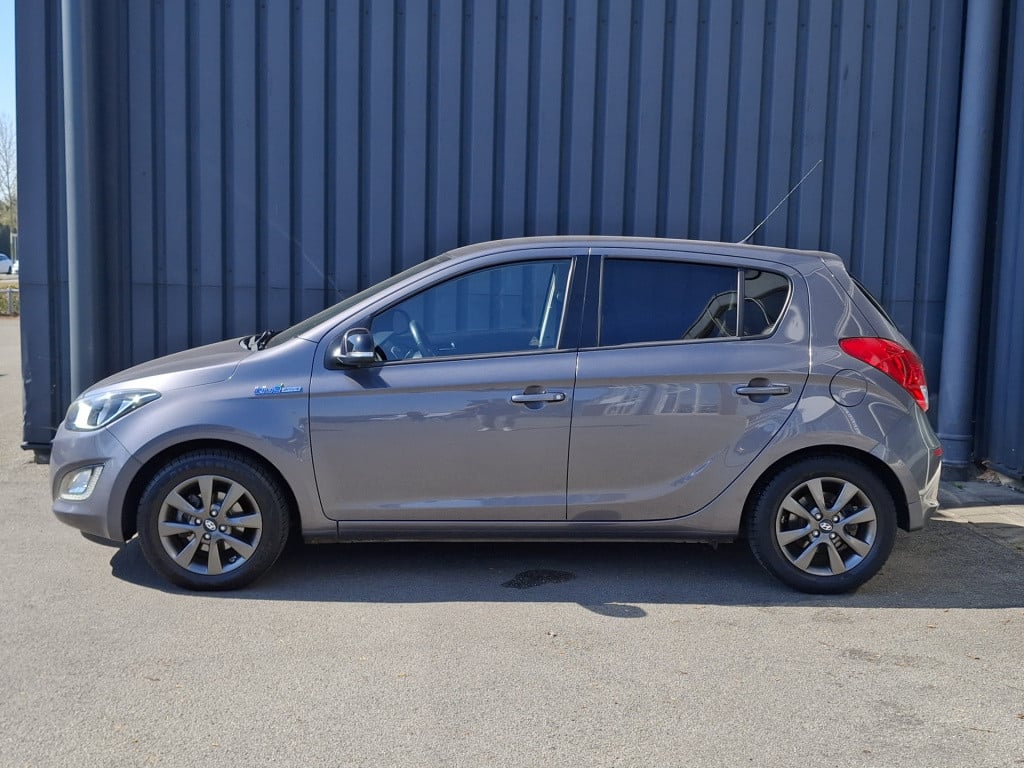 Hyundai I 20 1.2 hp i-motion 5-deurs | airco | trekhaak