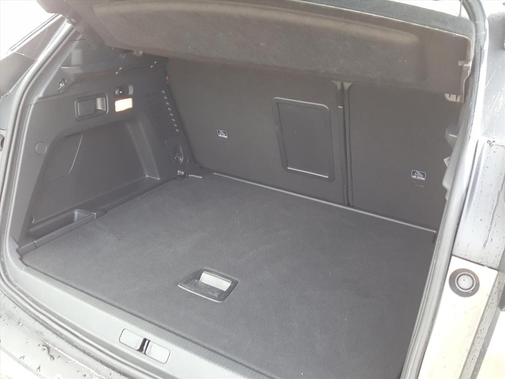 Peugeot 3008 1.2 130pk s&s allure apple carplay & android auto | navigatie 