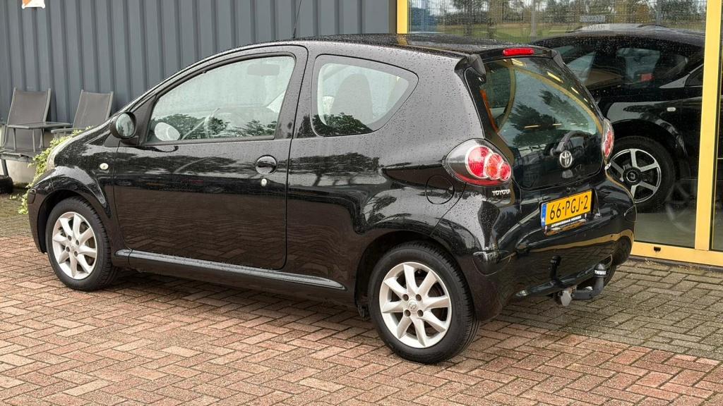 Toyota Aygo 1.0-12v comfort nav.