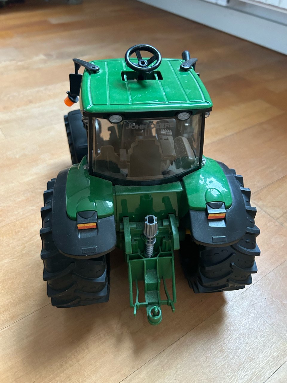 Bruder John Deere 7930